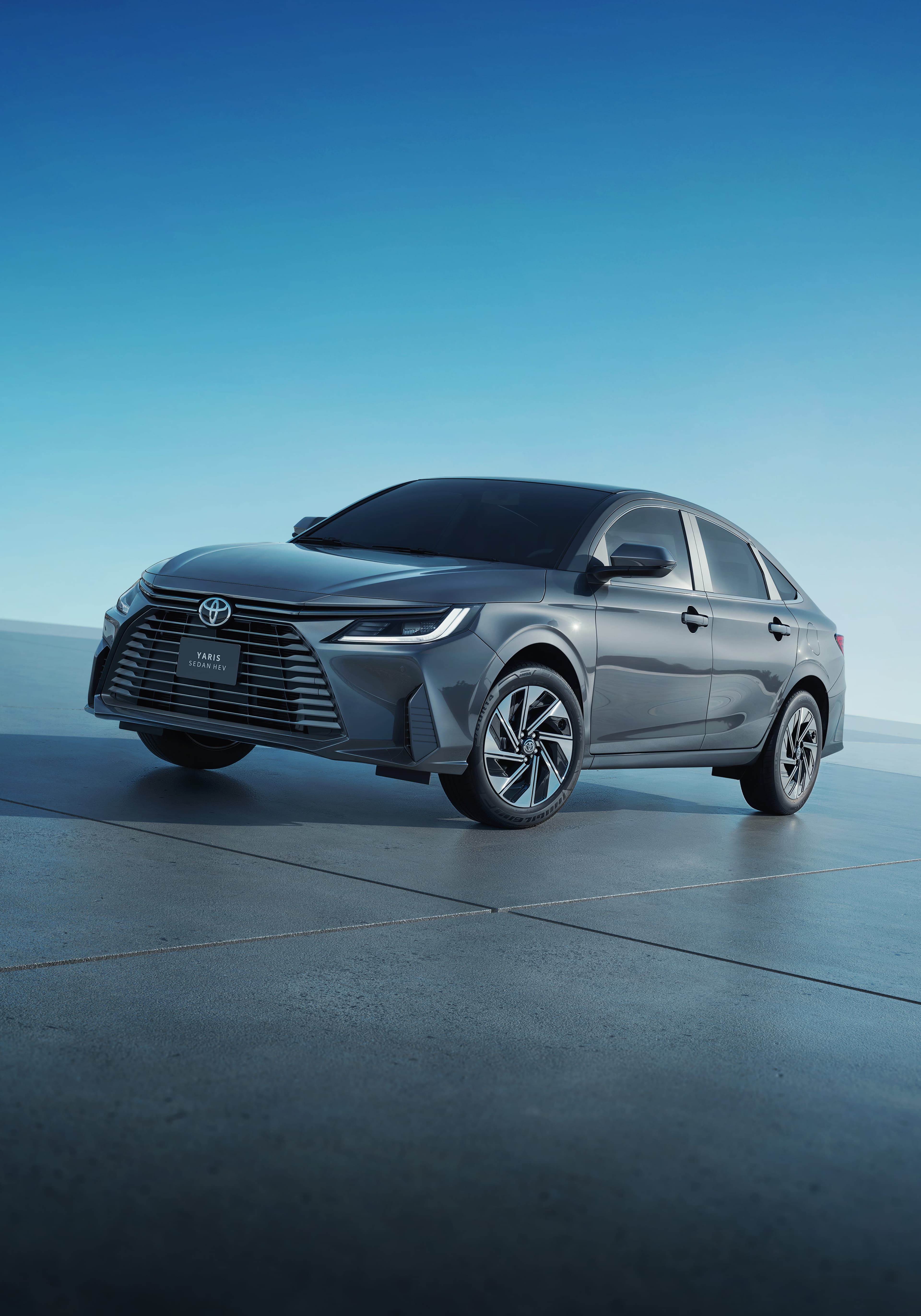 Toyota Yaris Sedán HEV 2026